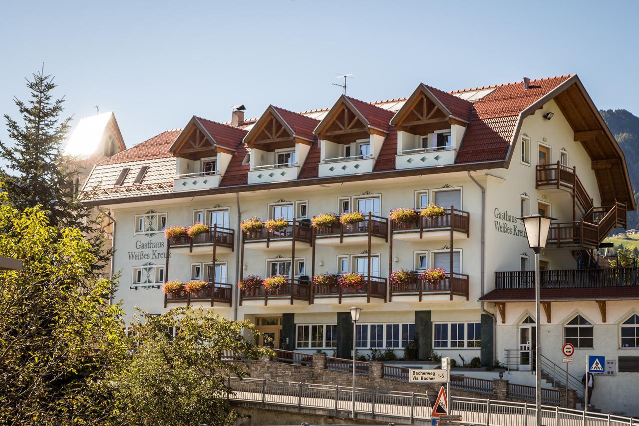 Gasthaus Zum Weissen Kreuz Lazfons Ngoại thất bức ảnh